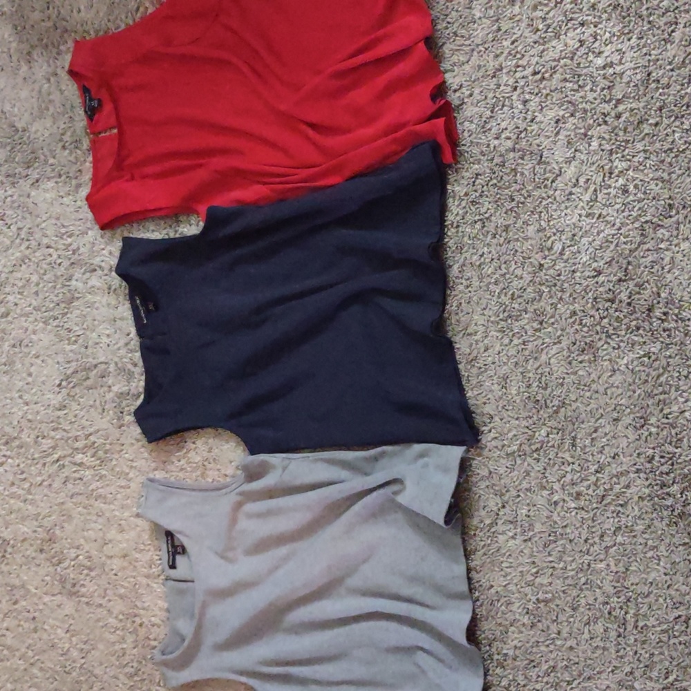 Bundle of 3 Banana Republic sleeveless tops xs